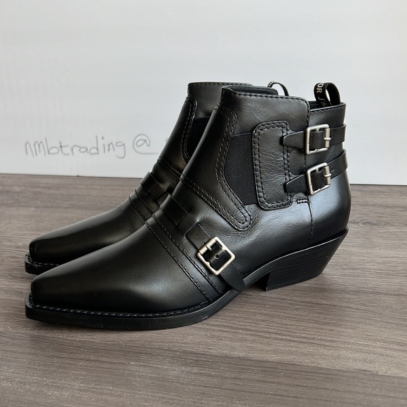 Christian Dior Paris 7M (37) saddle leather made in Italy cowboy bootie - Picture 1 of 17